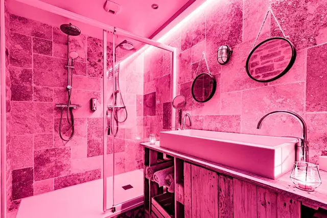 La salle de bain en pierre